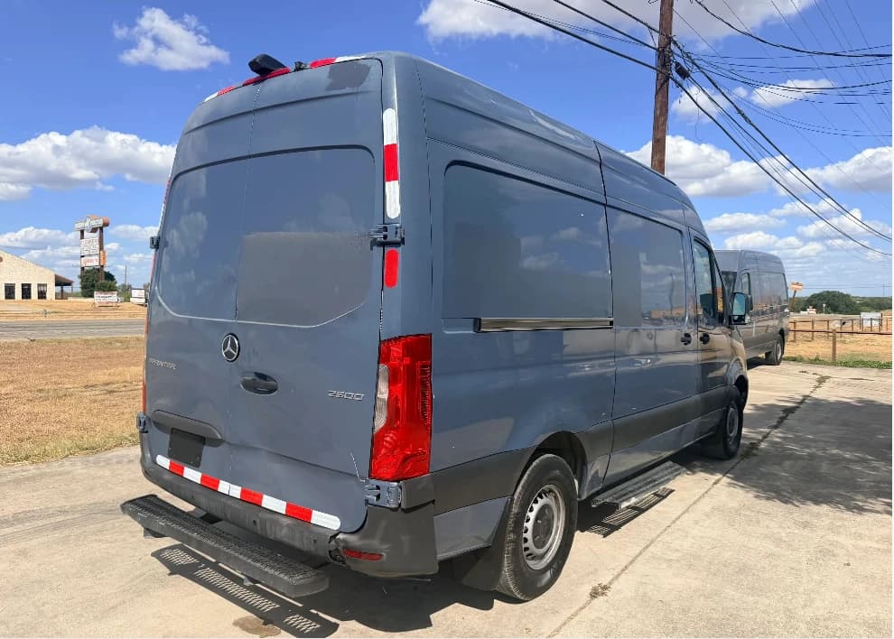2019 Mercedes-Benz Sprinter 2500 in blue, primary photo