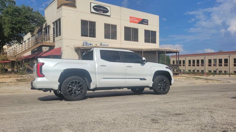 2025 Toyota Tundra CrewMax Platinum Pickup 4D 5 1/2 ft, photo 1 of 15