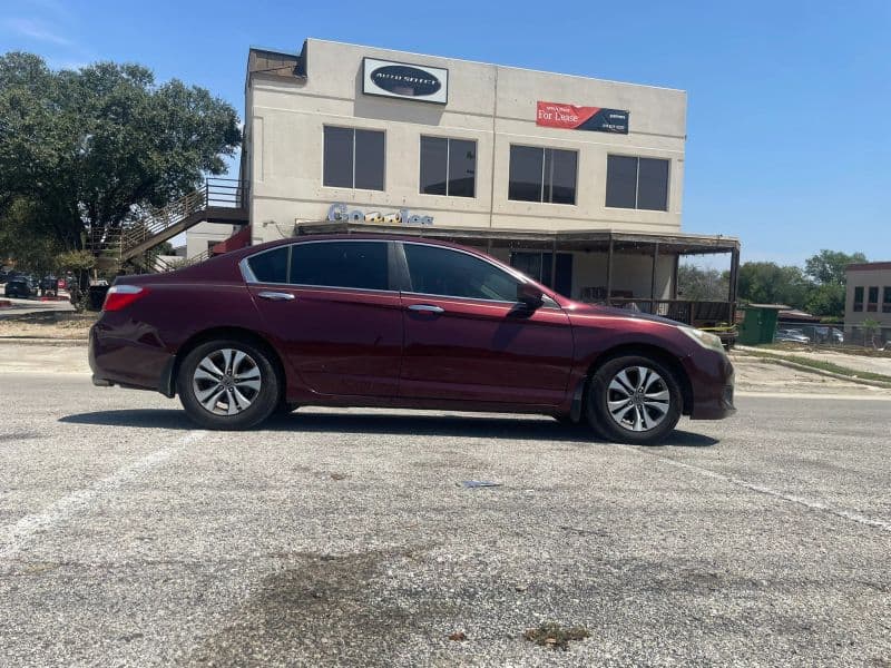 2015 Honda Accord LX Sedan 4D, photo 1 of 16