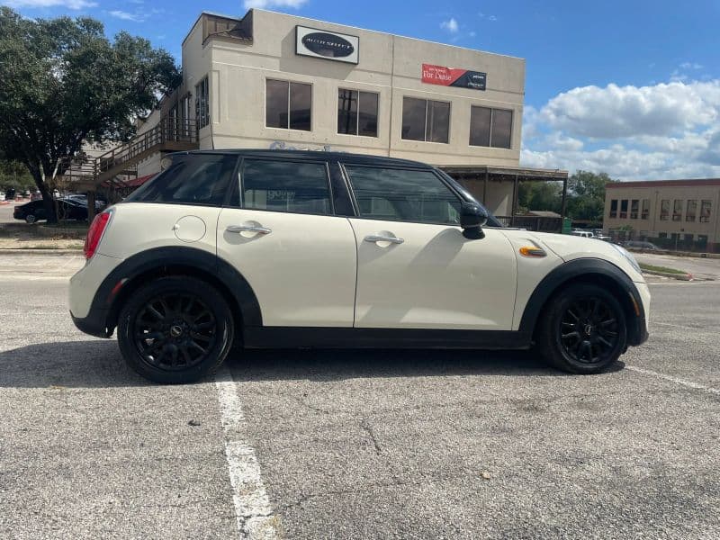 2015 MINI Hardtop 4 Door Cooper Hatchback 4D, photo 1 of 21