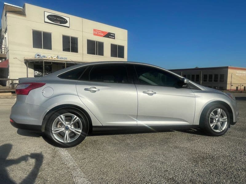 2012 Ford Focus SE Sedan 4D, photo 1 of 15