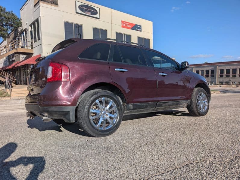 2011 Ford Edge SEL Sport Utility 4D, photo 1 of 15